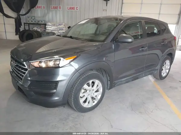 KM8J23A41MU288557 2021 HYUNDAI TUCSON - Image 2