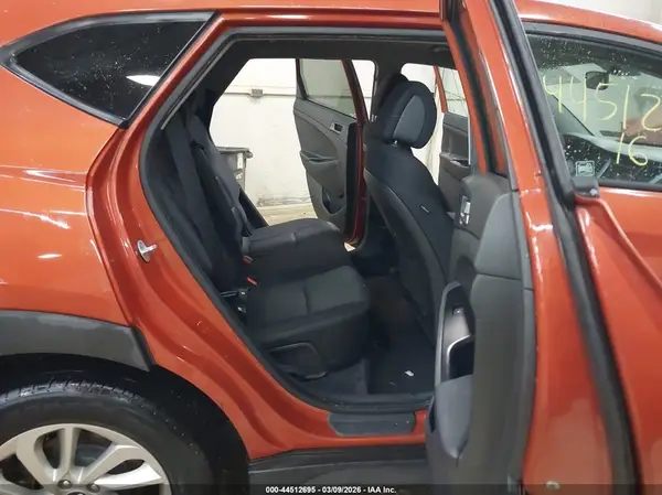 KM8J23A42GU030102 2016 HYUNDAI TUCSON - Image 8