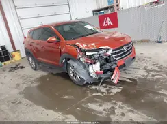 KM8J23A42GU044811 2016 HYUNDAI TUCSON
