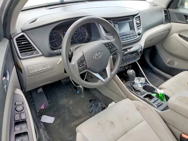 KM8J23A42GU161644 2016 HYUNDAI TUCSON - Image 8