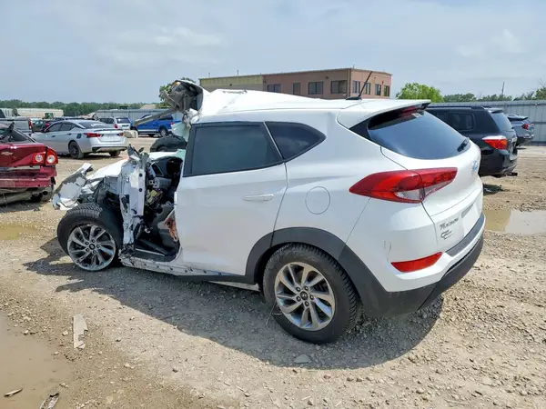 KM8J23A42GU199293 2016 HYUNDAI TUCSON - Image 2