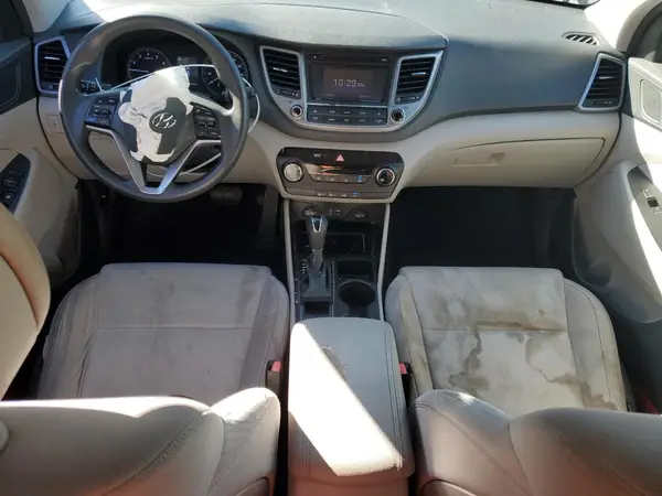 KM8J23A42GU224211 2016 HYUNDAI TUCSON - Image 8
