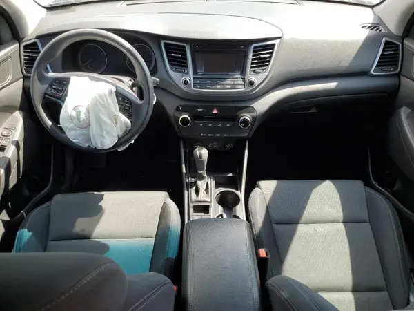 KM8J23A42GU238495 2016 HYUNDAI TUCSON - Image 8
