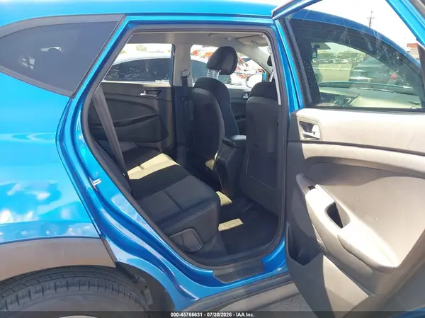 KM8J23A42GU239503 2016 HYUNDAI TUCSON - Image 8