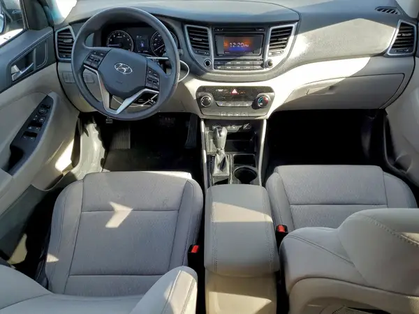 KM8J23A42HU337397 2017 HYUNDAI TUCSON - Image 8