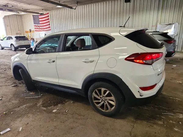 KM8J23A42HU358749 2017 HYUNDAI TUCSON - Image 2