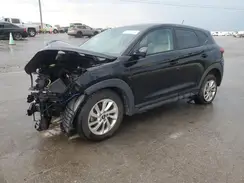 KM8J23A42HU382372 2017 HYUNDAI TUCSON