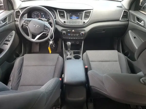 KM8J23A42HU398636 2017 HYUNDAI TUCSON - Image 8