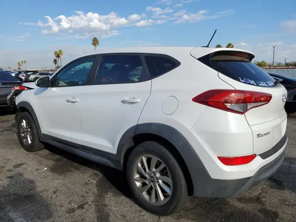 KM8J23A42HU413703 2017 HYUNDAI TUCSON - Image 2
