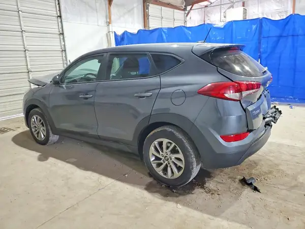 KM8J23A42HU419744 2017 HYUNDAI TUCSON - Image 2