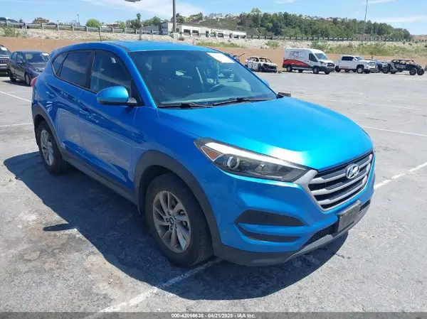 KM8J23A42HU423096 2017 HYUNDAI TUCSON - Image 1