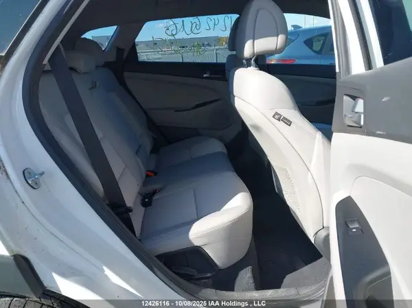 KM8J23A42HU490426 2017 HYUNDAI TUCSON - Image 8