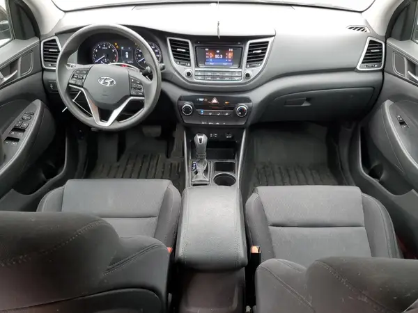 KM8J23A42HU508522 2017 HYUNDAI TUCSON - Image 8