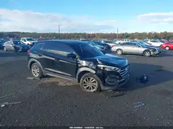 KM8J23A42HU519181 2017 HYUNDAI TUCSON