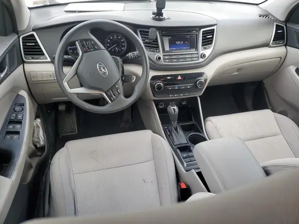 KM8J23A42HU527359 2017 HYUNDAI TUCSON - Image 8