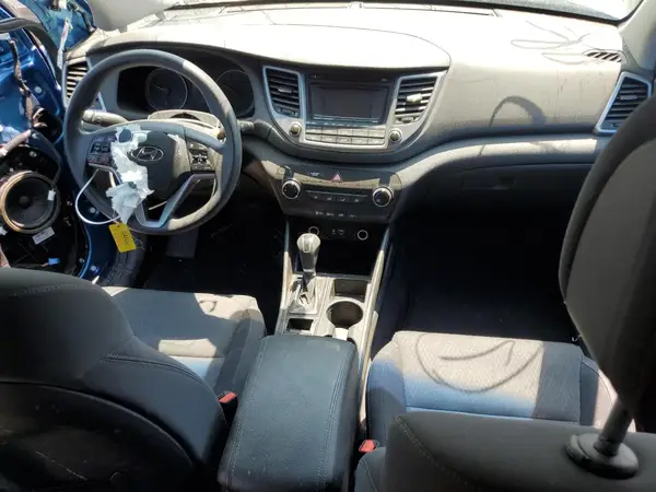 KM8J23A42HU538460 2017 HYUNDAI TUCSON - Image 8