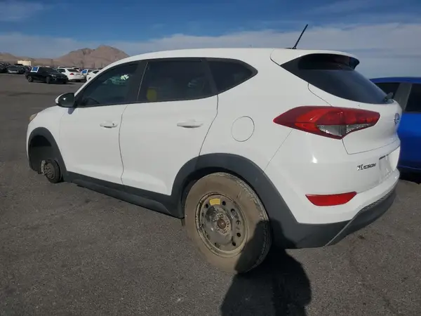 KM8J23A42HU548924 2017 HYUNDAI TUCSON - Image 2