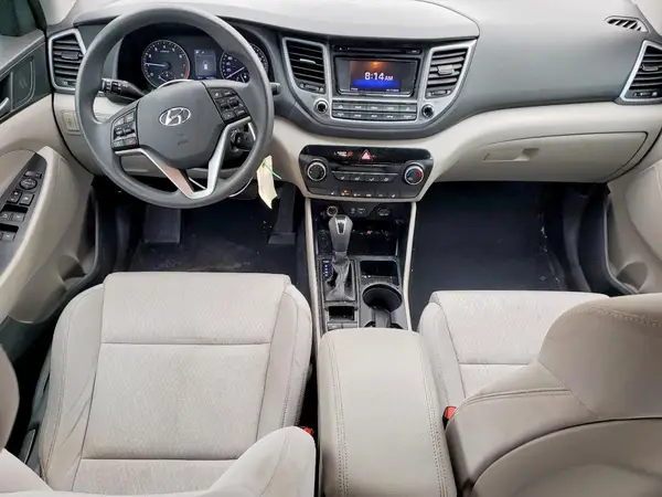 KM8J23A42HU552441 2017 HYUNDAI TUCSON - Image 8