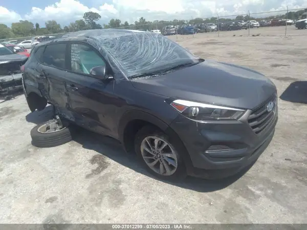 KM8J23A42HU566145 2017 HYUNDAI TUCSON