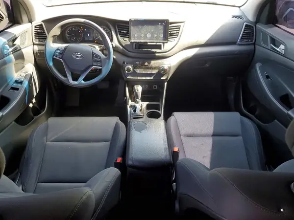 KM8J23A42HU572592 2017 HYUNDAI TUCSON - Image 8
