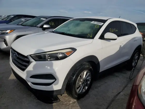 KM8J23A42JU660225 2018 HYUNDAI TUCSON - Image 1