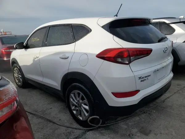 KM8J23A42JU660225 2018 HYUNDAI TUCSON - Image 2