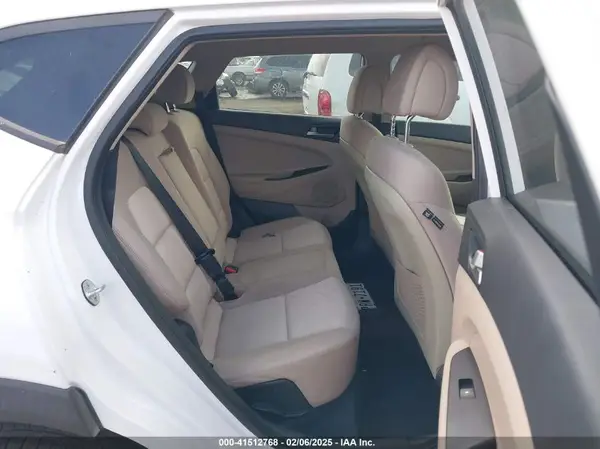 KM8J23A42JU684346 2018 HYUNDAI TUCSON - Image 8