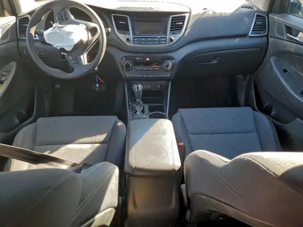 KM8J23A42JU690955 2018 HYUNDAI TUCSON - Image 8