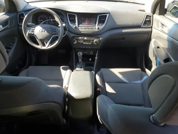 KM8J23A42JU761359 2018 HYUNDAI TUCSON - Image 8