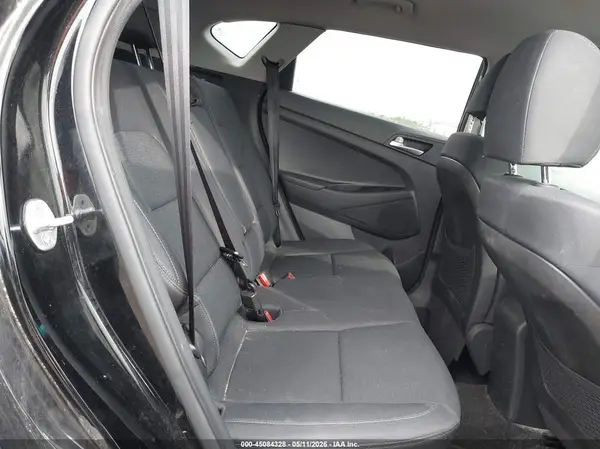 KM8J23A42KU016449 2019 HYUNDAI TUCSON - Image 8