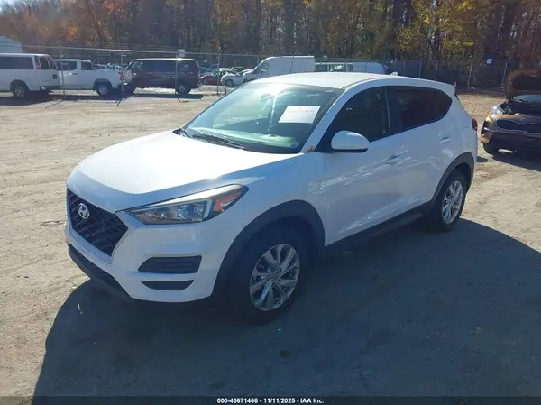 KM8J23A42KU029251 2019 HYUNDAI TUCSON - Image 2