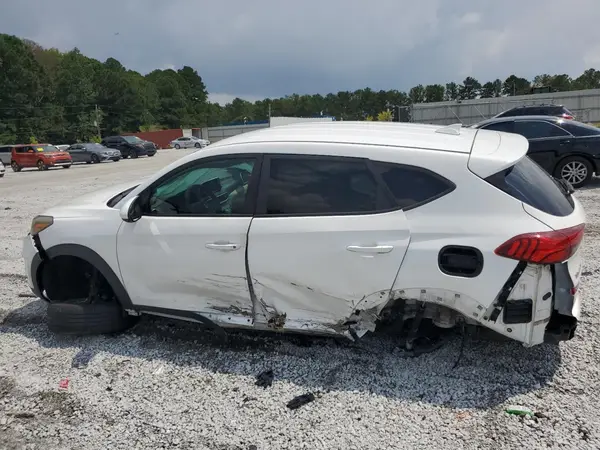 KM8J23A42KU029329 2019 HYUNDAI TUCSON - Image 2