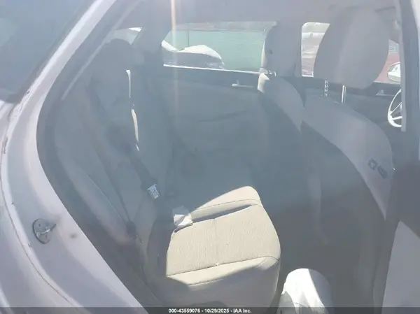 KM8J23A42KU031324 2019 HYUNDAI TUCSON - Image 8