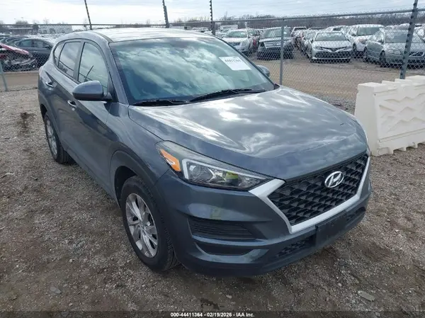 KM8J23A42KU046762 2019 HYUNDAI TUCSON - Image 1