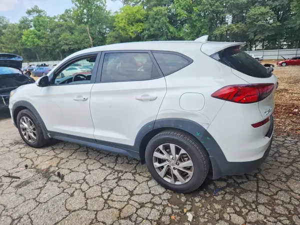 KM8J23A42KU055445 2019 HYUNDAI TUCSON - Image 2