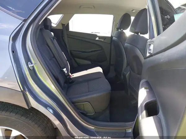 KM8J23A42KU858207 2019 HYUNDAI TUCSON - Image 8