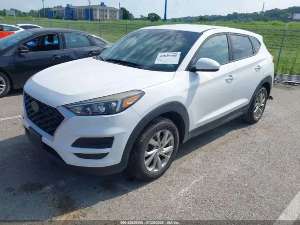 KM8J23A42KU872043 2019 HYUNDAI TUCSON - Image 2