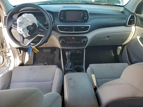 KM8J23A42KU886024 2019 HYUNDAI TUCSON - Image 8