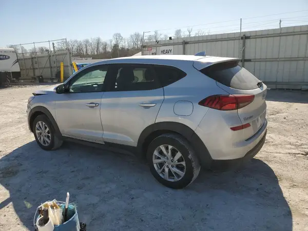 KM8J23A42KU888873 2019 HYUNDAI TUCSON - Image 2