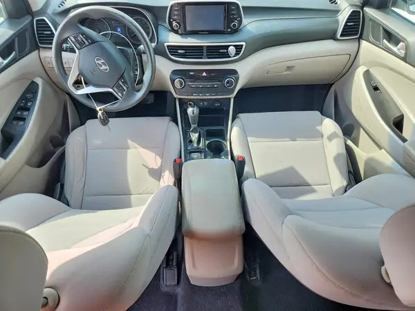 KM8J23A42KU890204 2019 HYUNDAI TUCSON - Image 8