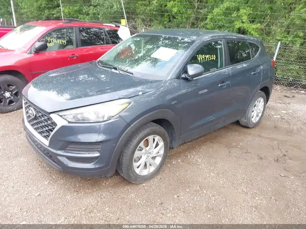 KM8J23A42KU896424 2019 HYUNDAI TUCSON - Image 2
