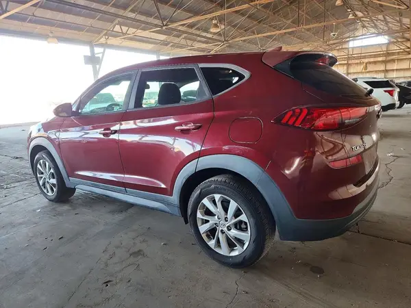 KM8J23A42KU923864 2019 HYUNDAI TUCSON - Image 2
