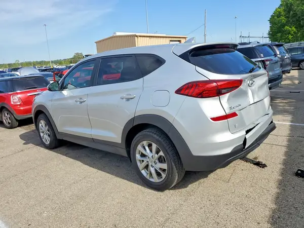 KM8J23A42KU934945 2019 HYUNDAI TUCSON - Image 2