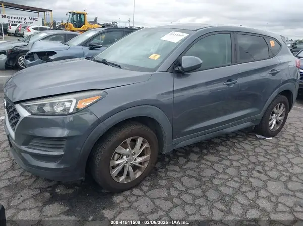 KM8J23A42KU947615 2019 HYUNDAI TUCSON - Image 2