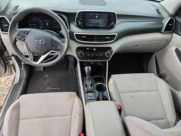 KM8J23A42KU957741 2019 HYUNDAI TUCSON - Image 8
