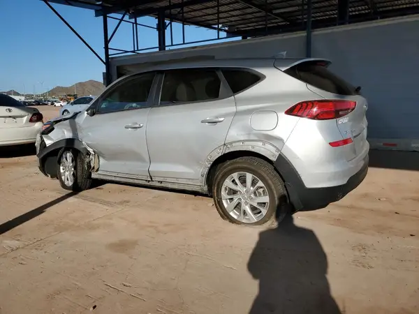 KM8J23A42KU967542 2019 HYUNDAI TUCSON - Image 2