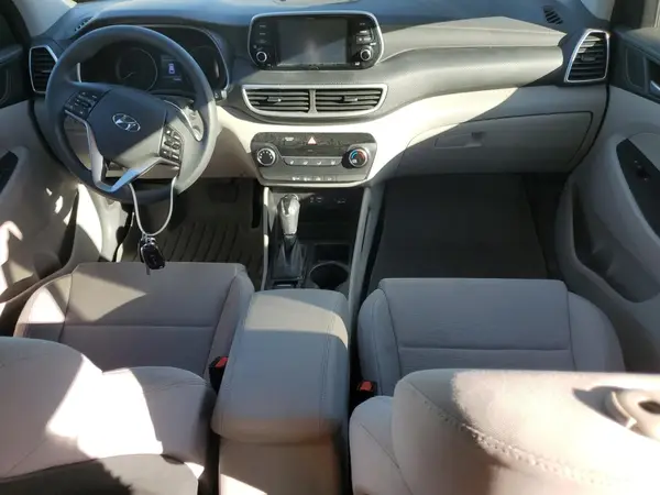 KM8J23A42KU967542 2019 HYUNDAI TUCSON - Image 8