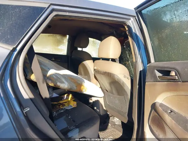KM8J23A42KU970182 2019 HYUNDAI TUCSON - Image 8