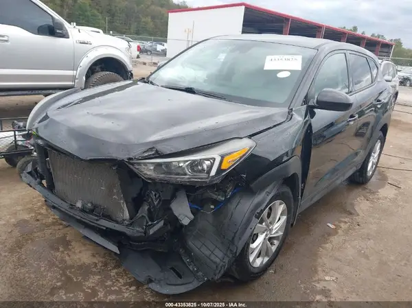 KM8J23A42LU077740 2020 HYUNDAI TUCSON - Image 2