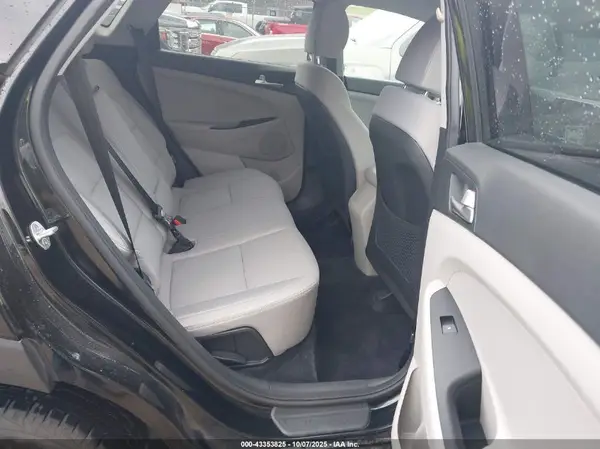 KM8J23A42LU077740 2020 HYUNDAI TUCSON - Image 8